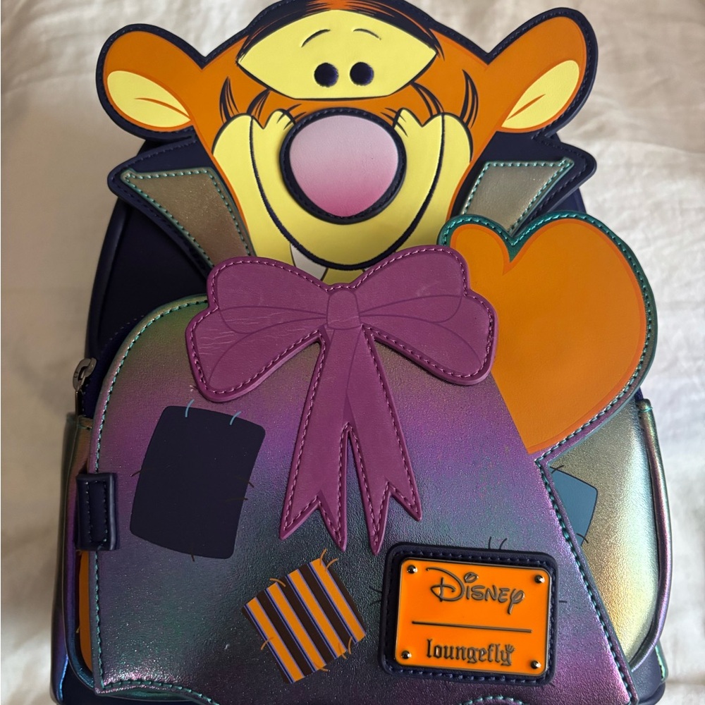 NEVER USED Disney Loungefly vampire Tigger Iridescent Mini Backpack